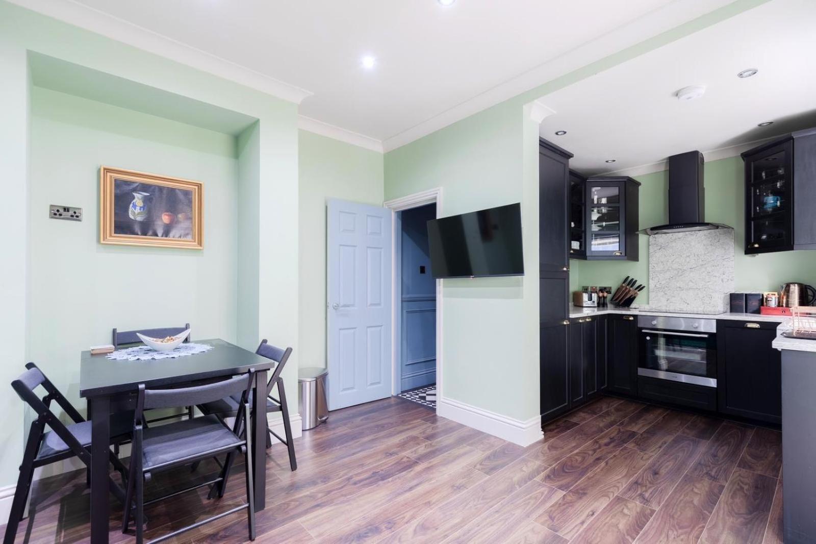 Stylish 2 Bedrooms Flat Sleeps 6 & Garden London Zone 2 Cls Central מראה חיצוני תמונה